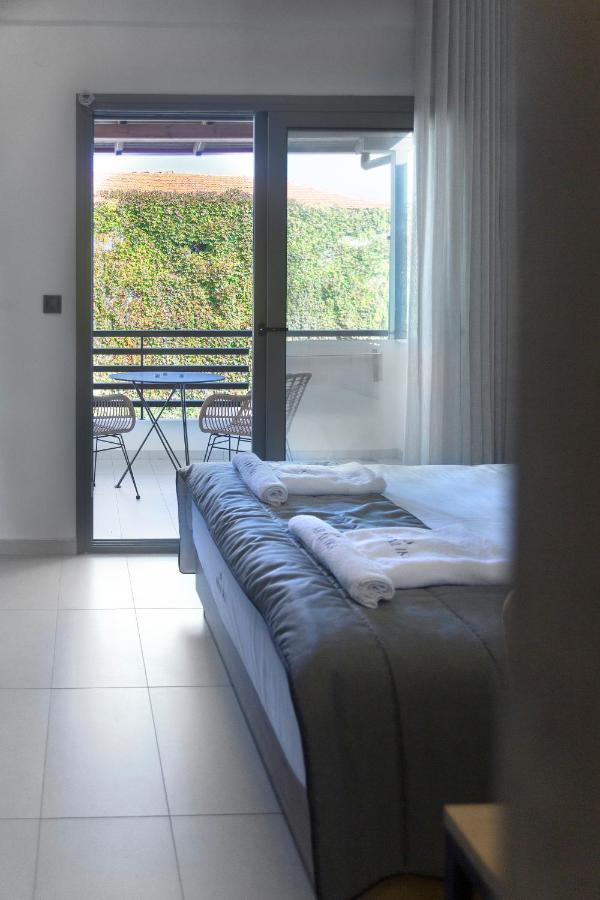 Araliki Suites Polychrono Extérieur photo