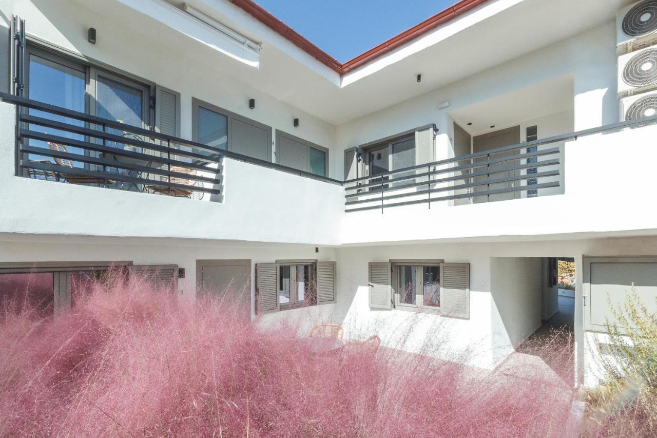 Araliki Suites Polychrono Extérieur photo