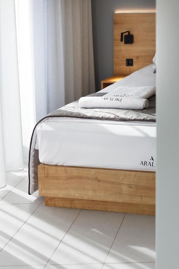 Araliki Suites Polychrono Extérieur photo